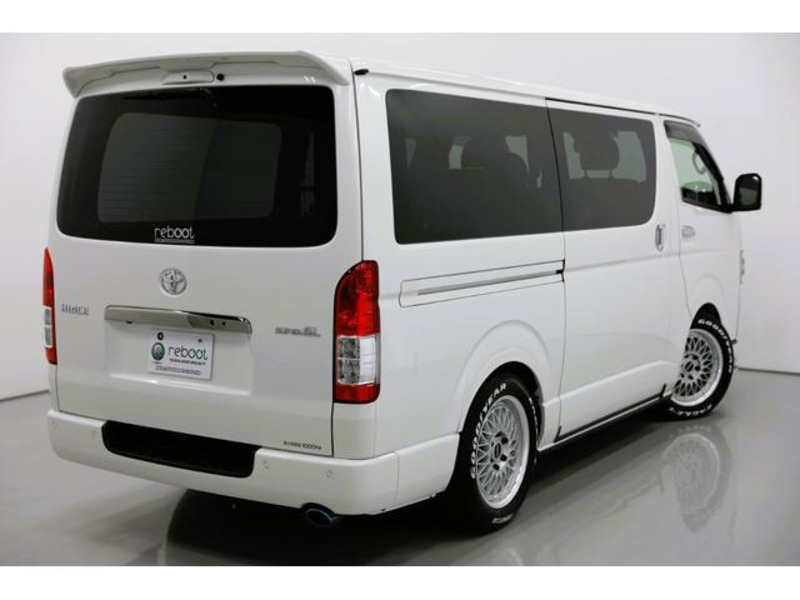 HIACE VAN-2