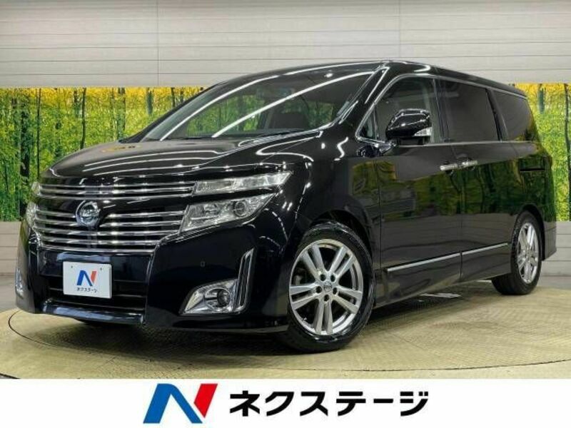 NISSAN　ELGRAND