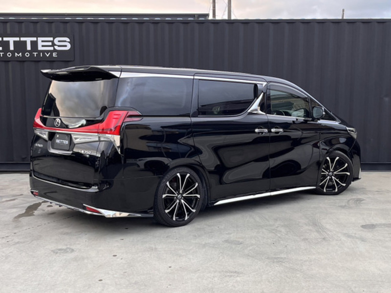 VELLFIRE-2