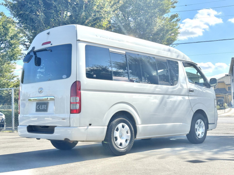 HIACE VAN-16