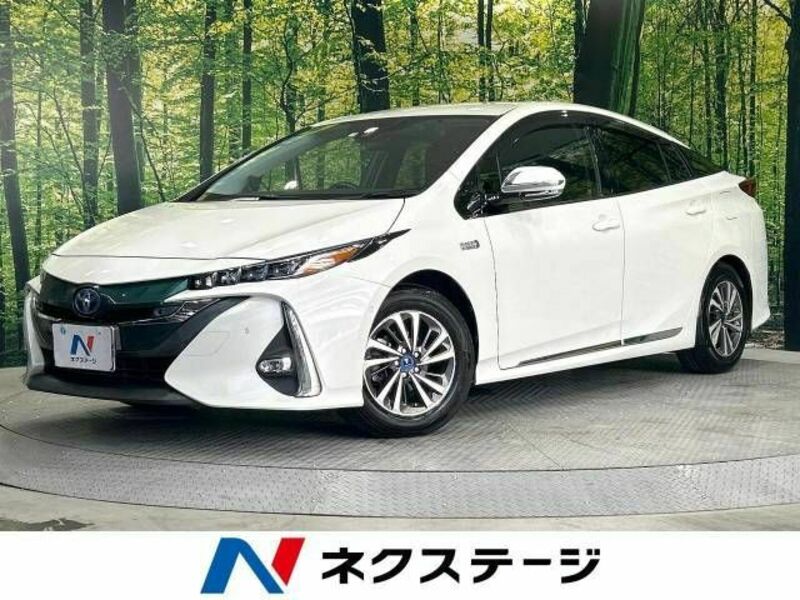 TOYOTA　PRIUS PHV