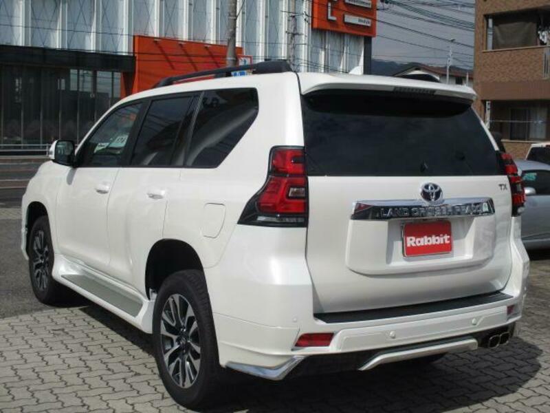 LAND CRUISER PRADO-13