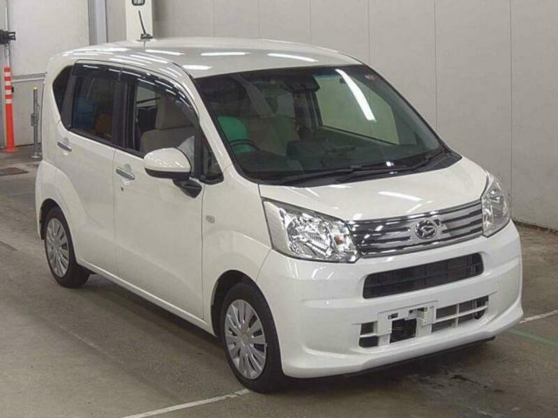 DAIHATSU　MOVE