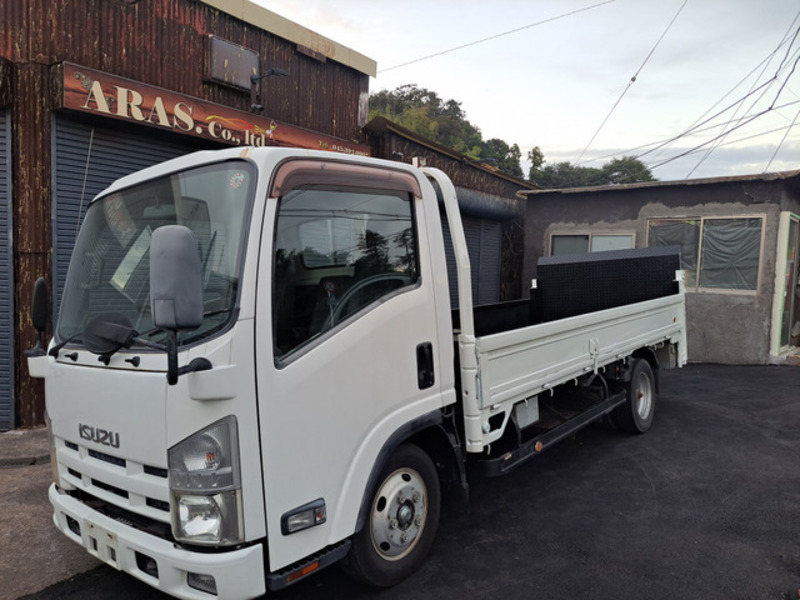 ISUZU　ELF