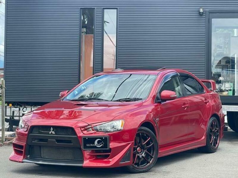 MITSUBISHI　LANCER