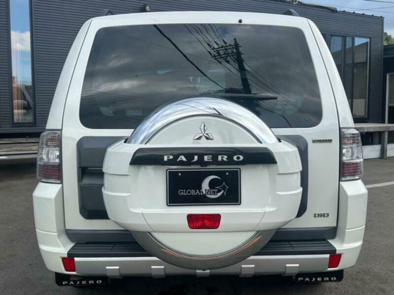 PAJERO-16