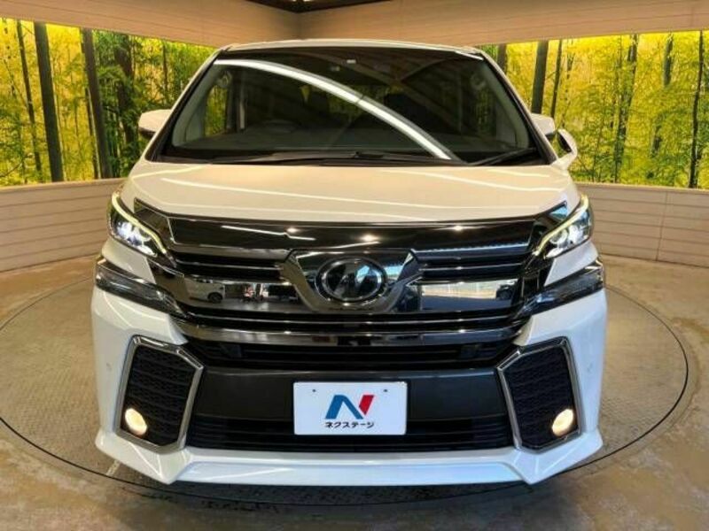 VELLFIRE-15