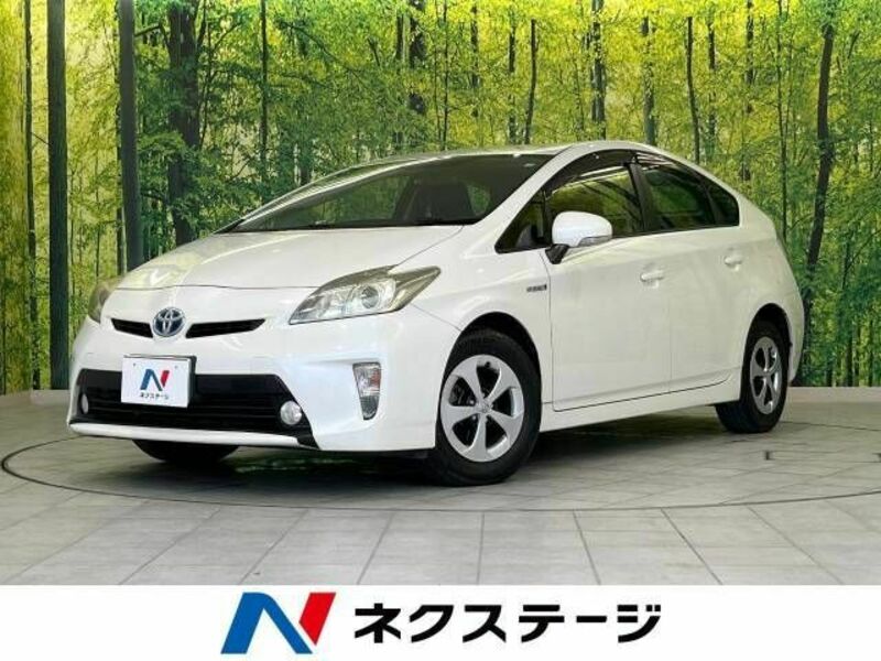 TOYOTA　PRIUS