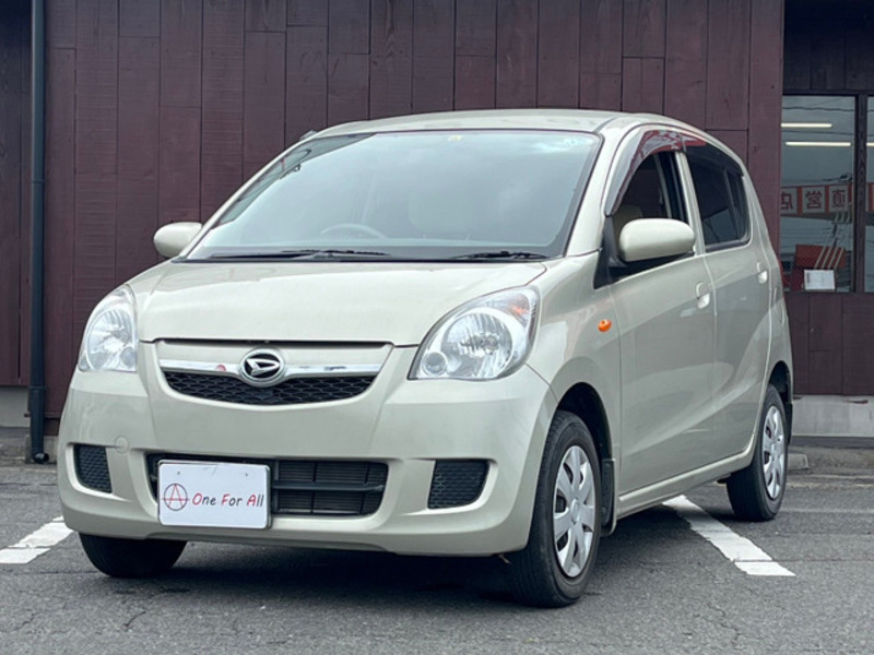 DAIHATSU　MIRA