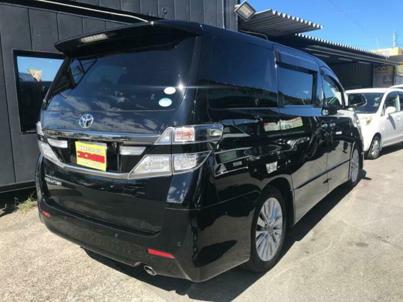 VELLFIRE-9