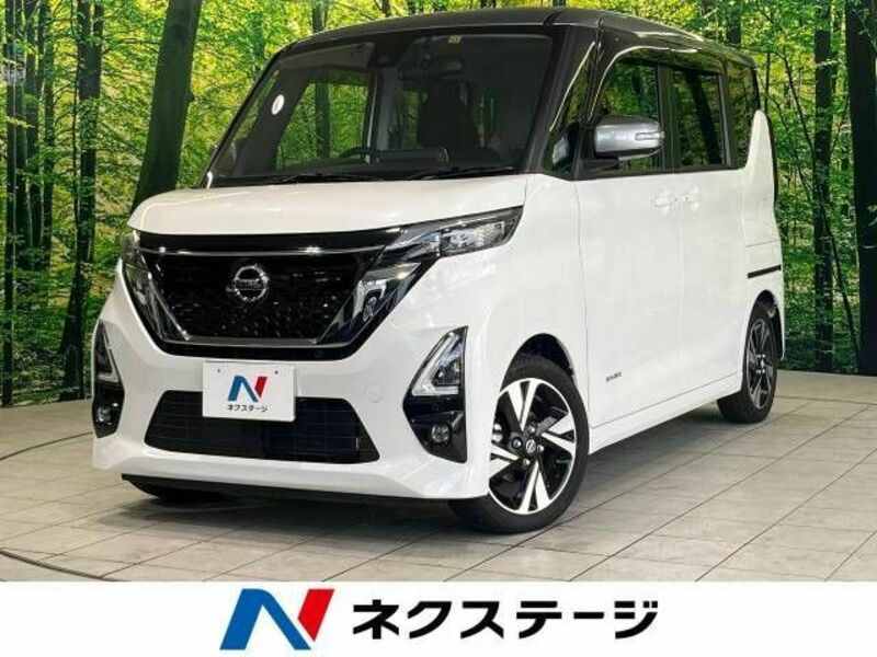 NISSAN　ROOX