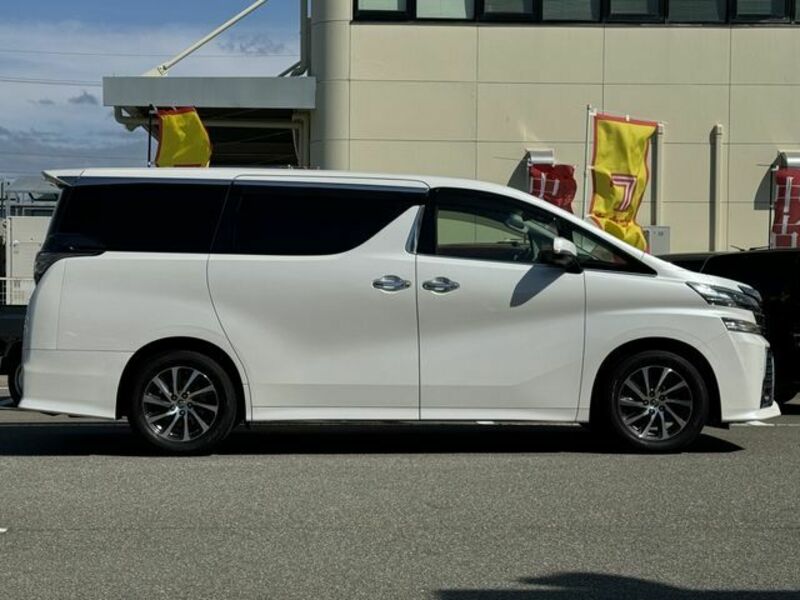 VELLFIRE-4