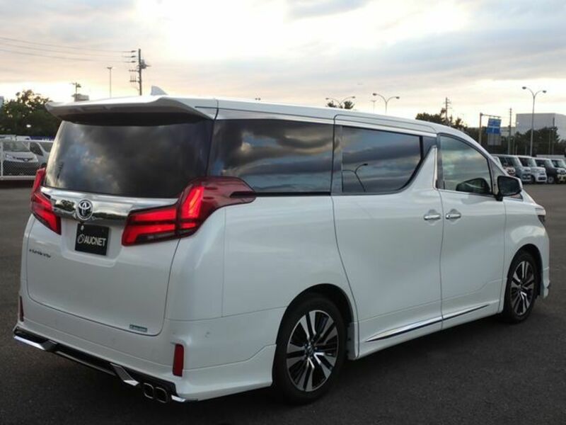 ALPHARD-7