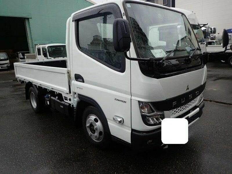 MITSUBISHI　CANTER