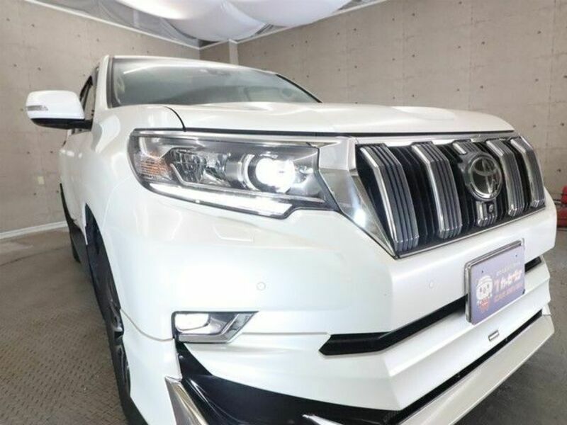 LAND CRUISER PRADO-27