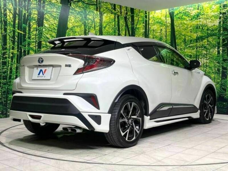 C-HR-17