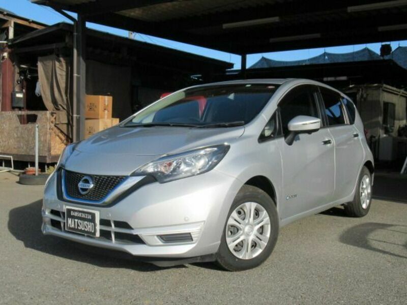 NISSAN　NOTE