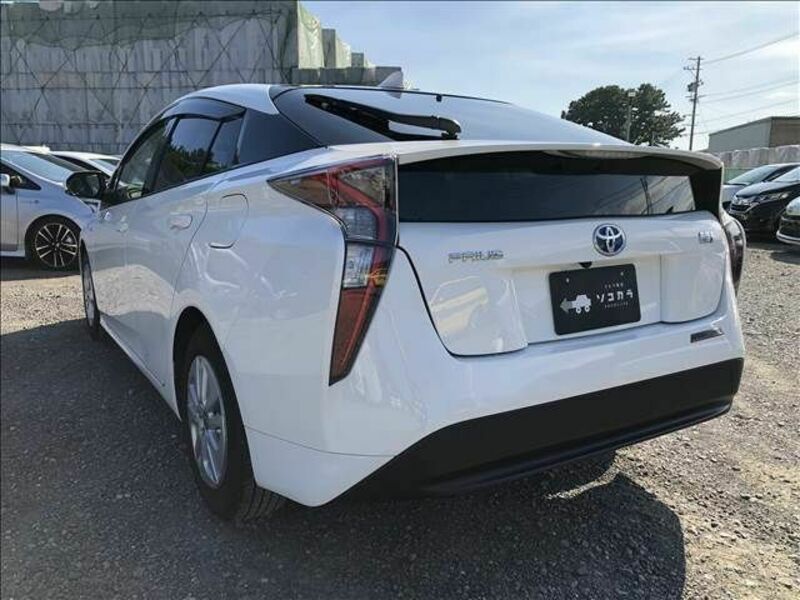 PRIUS-5