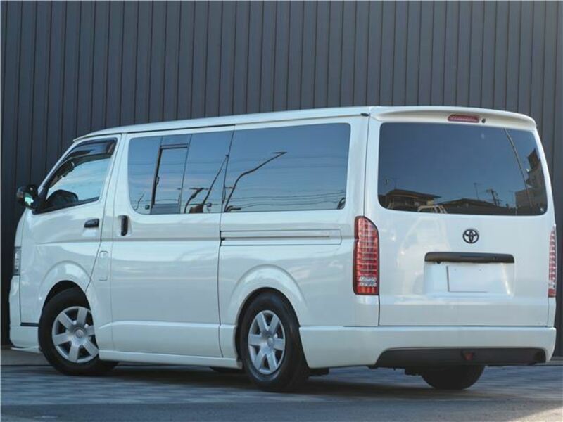 HIACE VAN-1