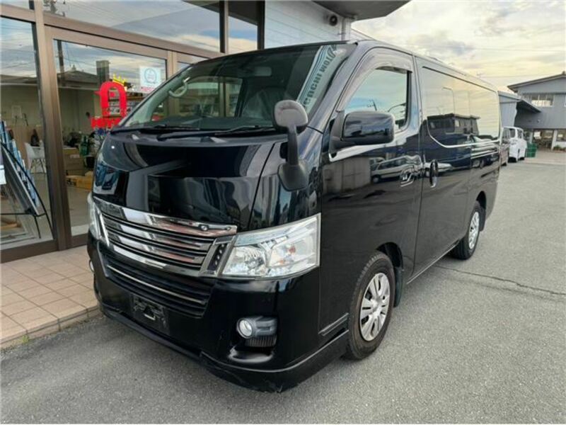 NISSAN　NV350 CARAVAN