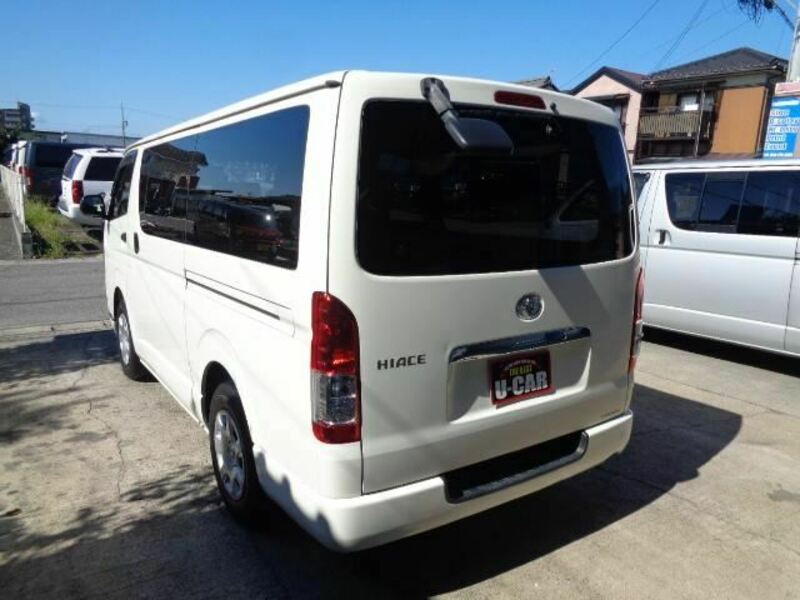 HIACE VAN-6