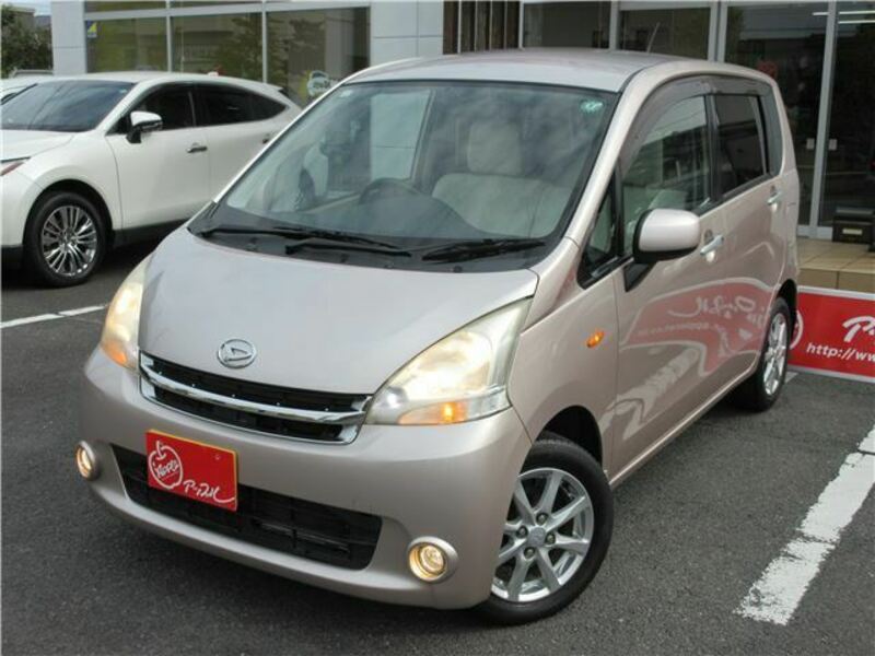 DAIHATSU　MOVE