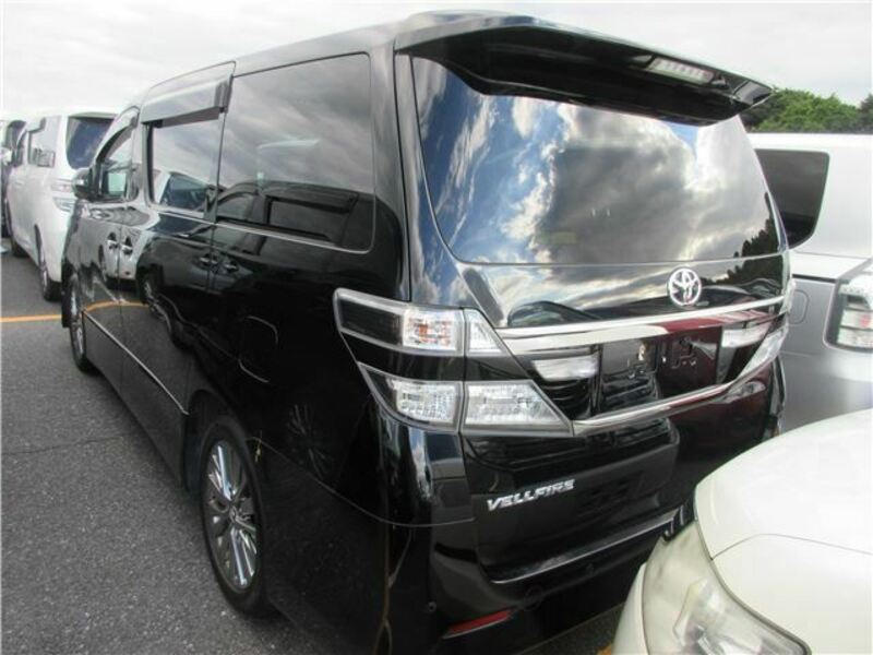 VELLFIRE-1