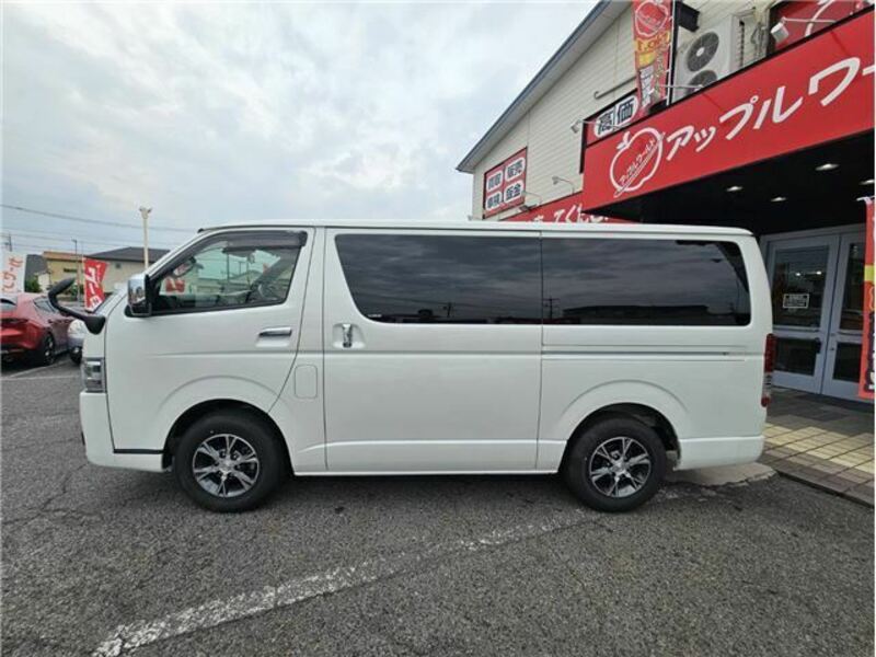 HIACE-37