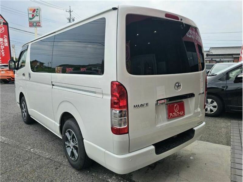 HIACE-38