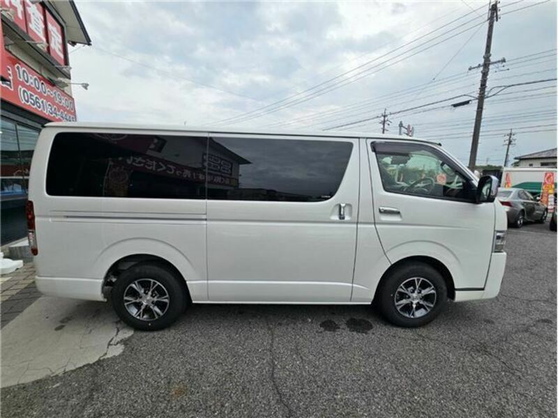 HIACE-41