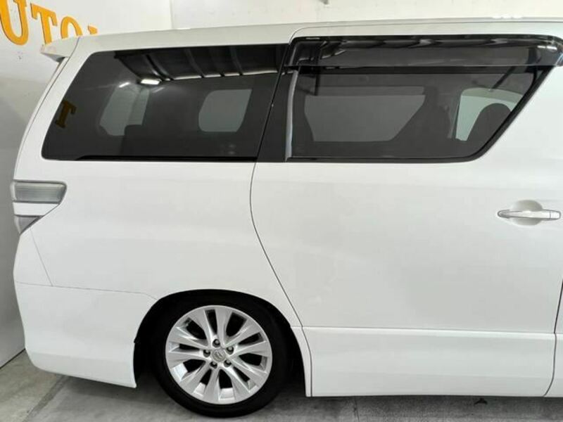 VELLFIRE-9