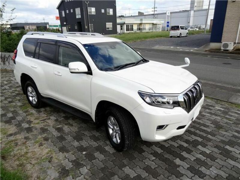 LAND CRUISER PRADO-10