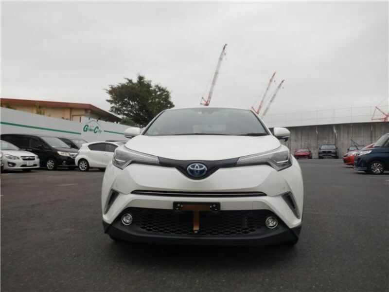 TOYOTA　C-HR