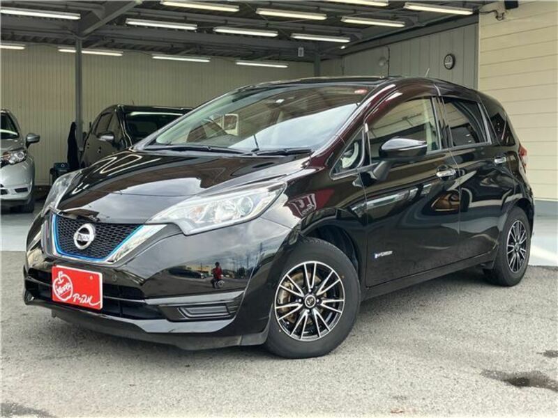 NISSAN　NOTE