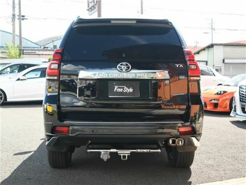 LAND CRUISER PRADO-2