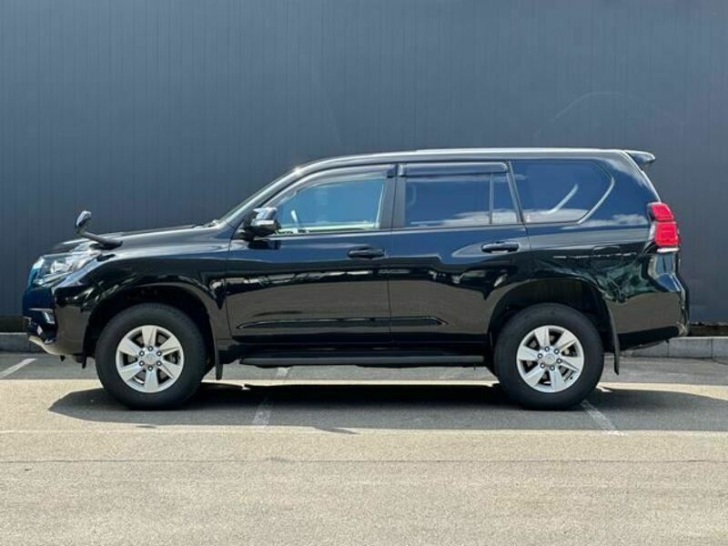 LAND CRUISER PRADO-4