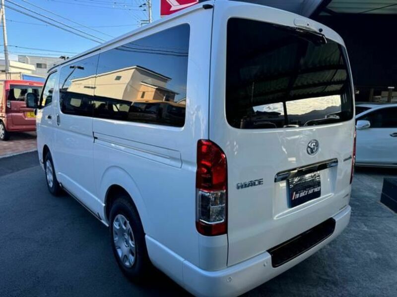 HIACE VAN-10