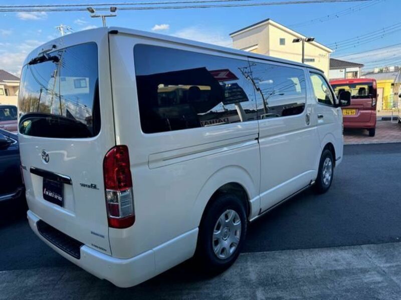 HIACE VAN-14