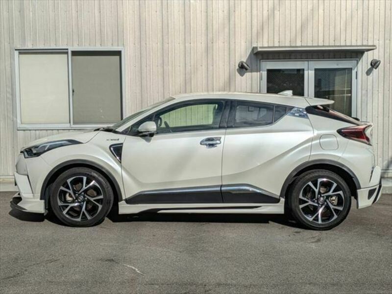 C-HR-16