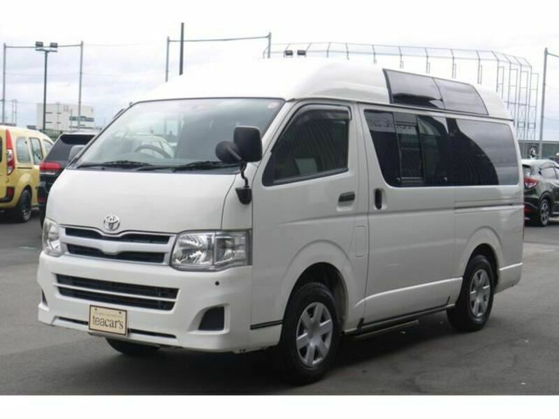 HIACE VAN-6