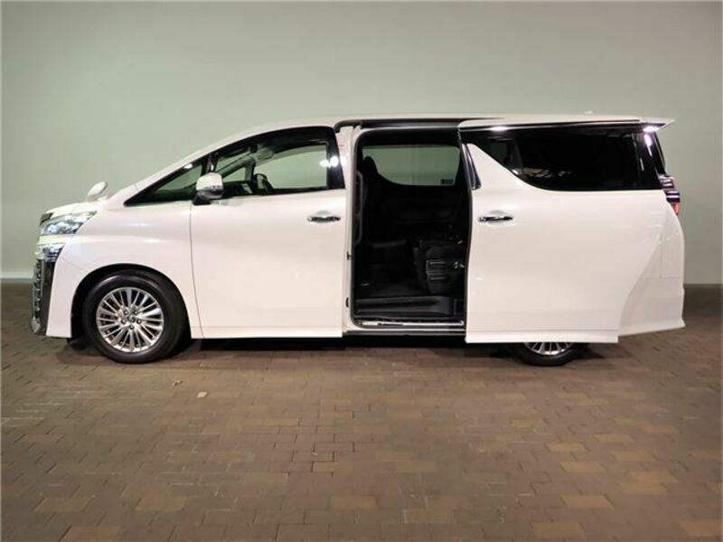 VELLFIRE-31