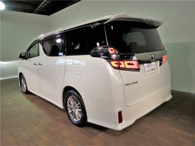 VELLFIRE-32