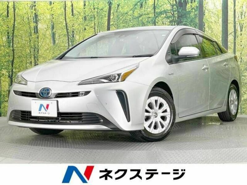 TOYOTA　PRIUS