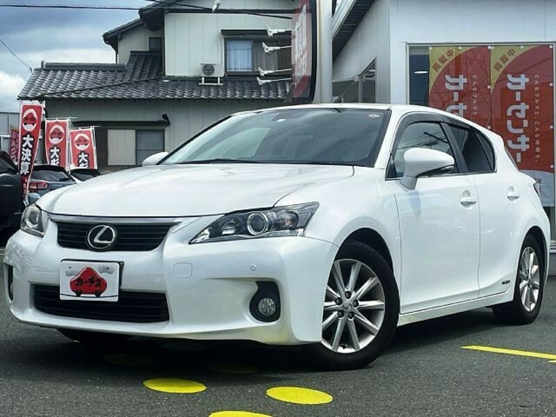 LEXUS　CT