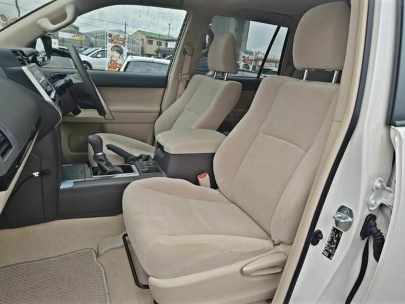 LAND CRUISER PRADO-15