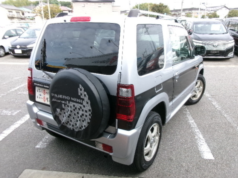 PAJERO MINI-5