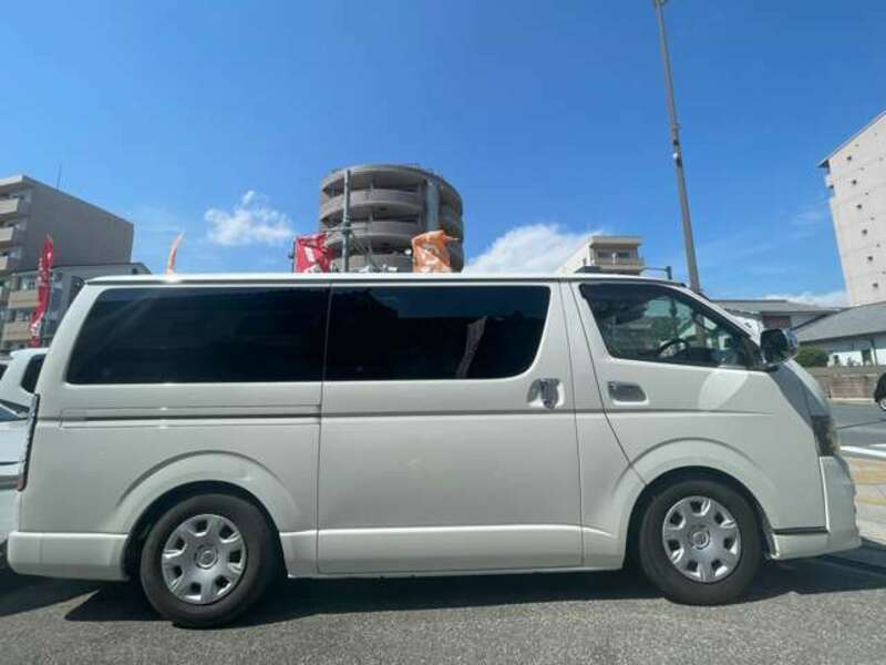 HIACE VAN-7