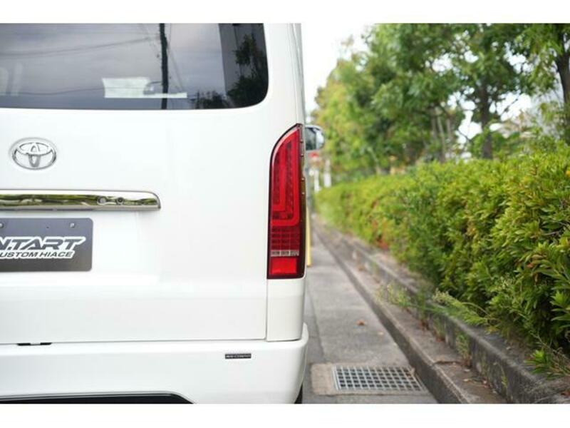 HIACE VAN-15