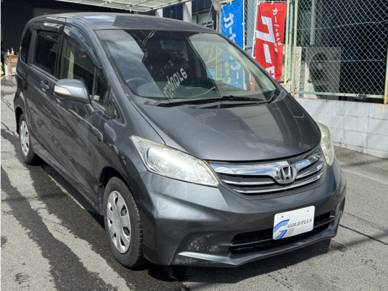 HONDA　FREED