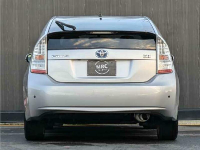 PRIUS-5